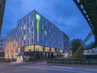 Holiday Inn Express Wuppertal - Hauptbahnhof, an IHG Hotel | Qantas Hotels Holiday Inn Express Wuppertal - Hauptbahnhof, an IHG Hotel