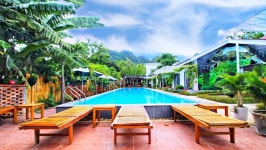 Son Doong Bungalow | Qantas Hotels Son Doong Bungalow