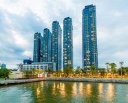 Saigon House Vinhomes Golden River | Qantas Hotels Saigon House Vinhomes Golden River
