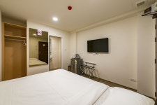 P18 호텔 (P18 Hotel Bangkok) - 몽키트래블