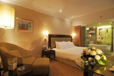 Poly Hotel | Qantas Hotels Poly Hotel