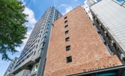 H hotel | Qantas Hotels H hotel