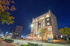 Doo Hotel & Guesthouse - Hostel | Qantas Hotels Doo Hotel & Guesthouse - Hostel