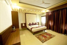 Hotel Sunflower | Qantas Hotels Hotel Sunflower