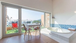 Grand Pension | Qantas Hotels Grand Pension