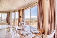 Browne House | Qantas Hotels Browne House