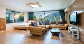 Mirvill Pension | Qantas Hotels Mirvill Pension