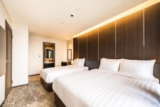 ホテルゴールデンデイジー西帰浦オーシャン（済州島>西帰浦）｜韓国ホテル予約「コネスト」 ホテルゴールデンデイジー西帰浦オーシャン... 