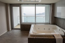 라마다 스위츠 거제 검색결과 라마다 스위츠 거제