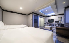 Wonju Rivera | Qantas Hotels Wonju Rivera