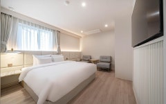 Denbastar Hotel in Daeyeon-dong Busan | Qantas Hotels Denbastar Hotel in Daeyeon-dong Busan