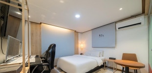 Bulgwang Hotel Maru | Qantas Hotels Bulgwang Hotel Maru