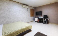 Gimje Ann | Qantas Hotels Gimje Ann