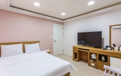 Gangneung J Block Motel | Qantas Hotels Gangneung J Block Motel