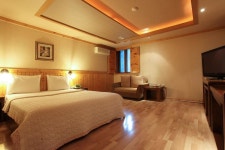 Pocheon Supsogui Gungjeon | Qantas Hotels Pocheon Supsogui Gungjeon