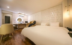 Changwon Sangnam-dong Hotel Chris B | Qantas Hotels Changwon Sangnam-dong Hotel Chris B