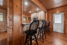 Goose Island Getaway - Secluded Cabin Mountain View Fireplace Hot Tub | Qantas Hotels Goose Island Getaway - Secluded Cabin... 