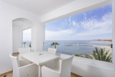 B51 Executive Flats Marbella Puerto Banus | Qantas Hotels B51 Executive Flats Marbella Puerto Banus