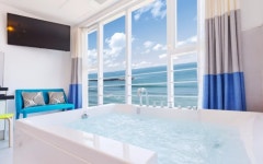 강릉 메어블릭 스파펜션