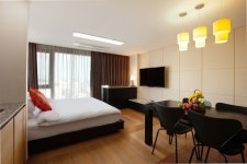 シンシンホテルジェジュオーシャン（済州島>西帰浦）｜韓国ホテル予約「コネスト」 シンシンホテルジェジュオーシャン（済州島>西帰浦）