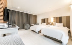 Jinju Hotel Owl | Qantas Hotels Jinju Hotel Owl