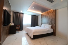 忠州グランドホテル（忠清道>忠州）｜韓国ホテル予約「コネスト」 忠州グランドホテル（忠清道>忠州）