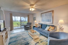 417 El Matador 2 Bedroom Condo by RedAwning | Qantas Hotels 417 El Matador 2 Bedroom Condo by RedAwning