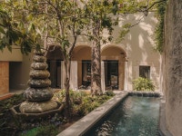 Hotel Palau Fugit | Qantas Hotels Hotel Palau Fugit