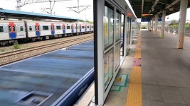 세류역 화물열차 통과 | Doovi 세류역 화물열차 통과