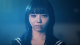 瘡蓋 - 澤村光彩: 노래 가사, 뮤직 비디오 및 콘서트