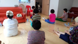 밴드체조3-힐링건강웃음.레크레이션.실버체조/오소미강사 | Doovi 밴드체조3-힐링건강웃음.레크레이션.실버체조/오소미강사