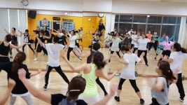 코오롱스포렉스 운정점 2부 샬로나루다 | Doovi 코오롱스포렉스 운정점 2부 샬로나루다