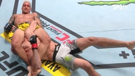 주짓수 보면 뭔가 뱀이 먹잇감 사냥하는거 같아서 멋있어 - UFC 종합격투기 (MMA) 마이너 갤러리