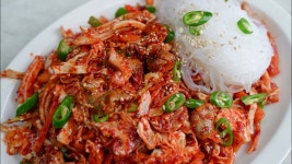 네이버 인플루언서 [네이버 인플루언서] 30년 경력 찬모님에게 배워온 골뱅이무침 비법 공개