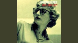 You For Me - Blossom Dearie: 노래 가사, 뮤직 비디오 및 콘서트