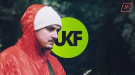 The Hole - Tom Finster: 노래 가사, 뮤직 비디오 및 콘서트