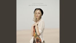 Sing - Lisa Ekdahl: 노래 가사, 뮤직 비디오 및 콘서트