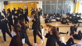 코오롱스포렉스운정점 k pop피,땀,눈물 | Doovi 코오롱스포렉스운정점 k pop피,땀,눈물