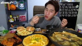 밴쯔▼ 이것저것여러가지분식 먹방!!! 151023 | Doovi 밴쯔▼ 이것저것여러가지분식 먹방!!! 151023