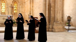 찻쨔 이거 불러야 될텐데? - 편의점 갤러리