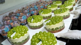 샤인머스켓 생크림케이크와 생과일머랭쿠키 만들기 making fruit cake and meringue cookies - korean street food