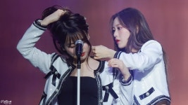 여기 락버전 게릴라도 있어요 - 오마이걸 갤러리