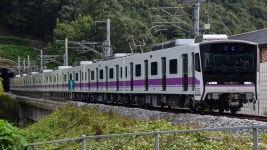 526편성 신차 계속 시운전 하고는 있네 - 모노레일 마이너 갤러리