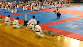 대구 대표 태권도 지도자 시범단의 위력격파! (2014년 3차심사) | Doovi 대구 대표 태권도 지도자 시범단의 위력격파! (2014년 3차심사)