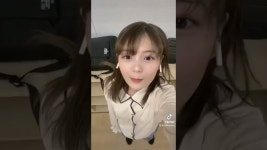 TikTokで流行ってるやつやってみたwwwwww #shorts #tiktok - YouTube TikTokで流行ってるやつやってみたwwwwww #shorts #tiktok