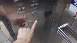 군포시 산본동 동백우성아파트 금성엘리베이터 탑사기 | Doovi 군포시 산본동 동백우성아파트 금성엘리베이터 탑사기