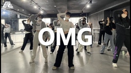 NEWJEANS(뉴진스) - OMG / 주말 원데이클래스 / KPOP DANCE COVER 신촌댄스학원 이지댄스 - YouTube NEWJEANS(뉴진스) - OMG / 주말... 