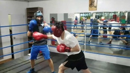 복싱 스파링 강챔프 레프트 바디에 맛들려서 레프트 바디만 노린다!Boxing parring | Doovi 복싱 스파링 강챔프 레프트 바디에... 