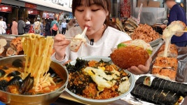 투어😋어머니 국시방 칼제비, 김치 볶음밥, 치즈 핫바, 떡갈비 핫바🍢추억의 야채빵🌮김밥 길거리 음식 먹방 Korean Street food Mukbang