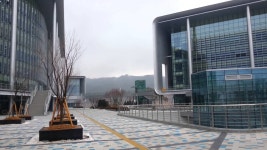 충청남도도청 아름다운 건축물 내포신도시에서 하나윈건축사사무소 | Doovi 충청남도도청 아름다운 건축물 내포신도시에서 하나윈건축사사무소